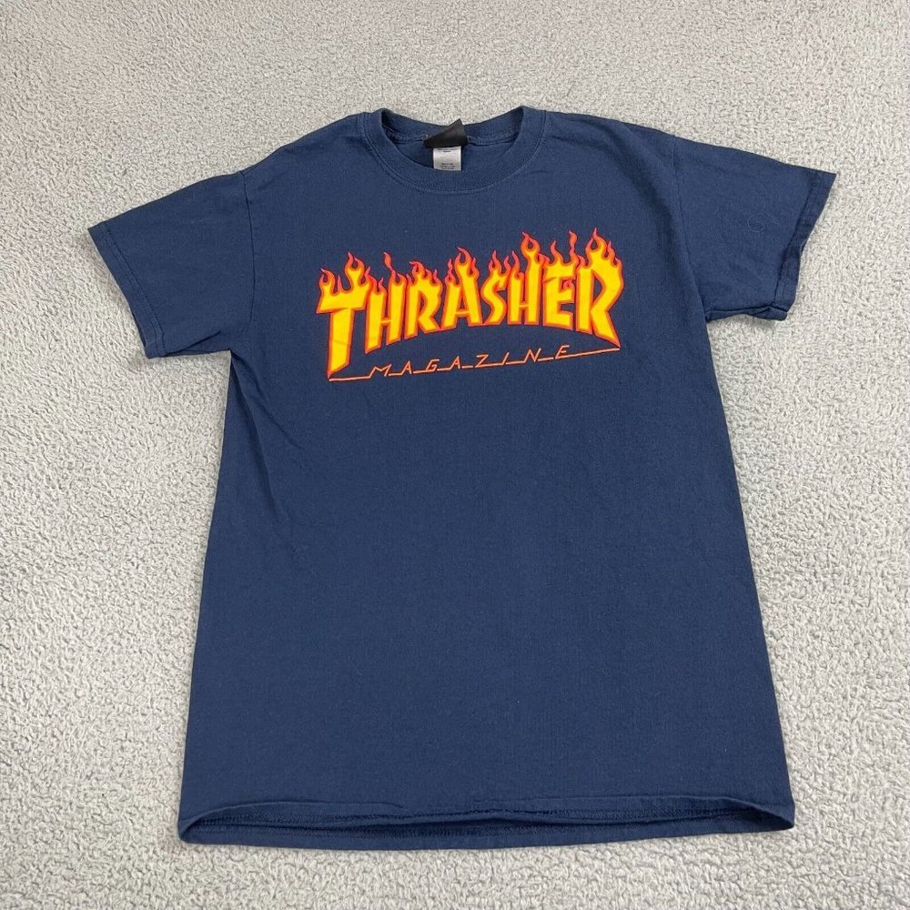 Thrasher Magazine Men's T-Shirt‎ Small Spell Out Graphic Short Sleeve Flame Used